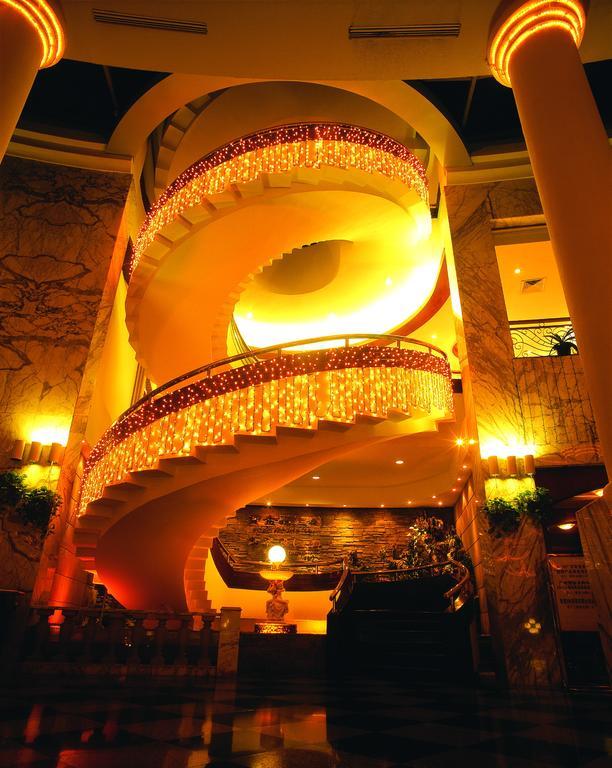Golden Gulf Jasper Hotel שנטאו מראה חיצוני תמונה